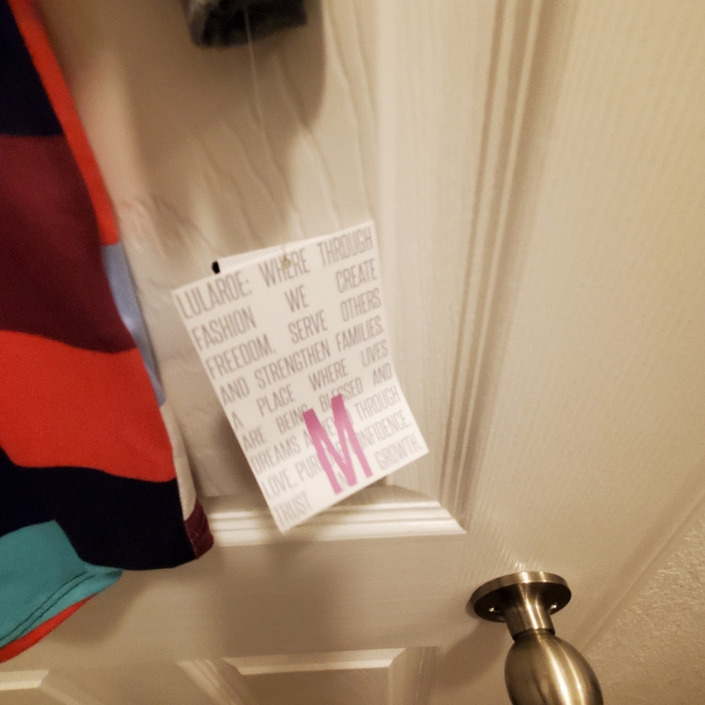 *NWT Lularoe Randy* - Picture 2 of 3